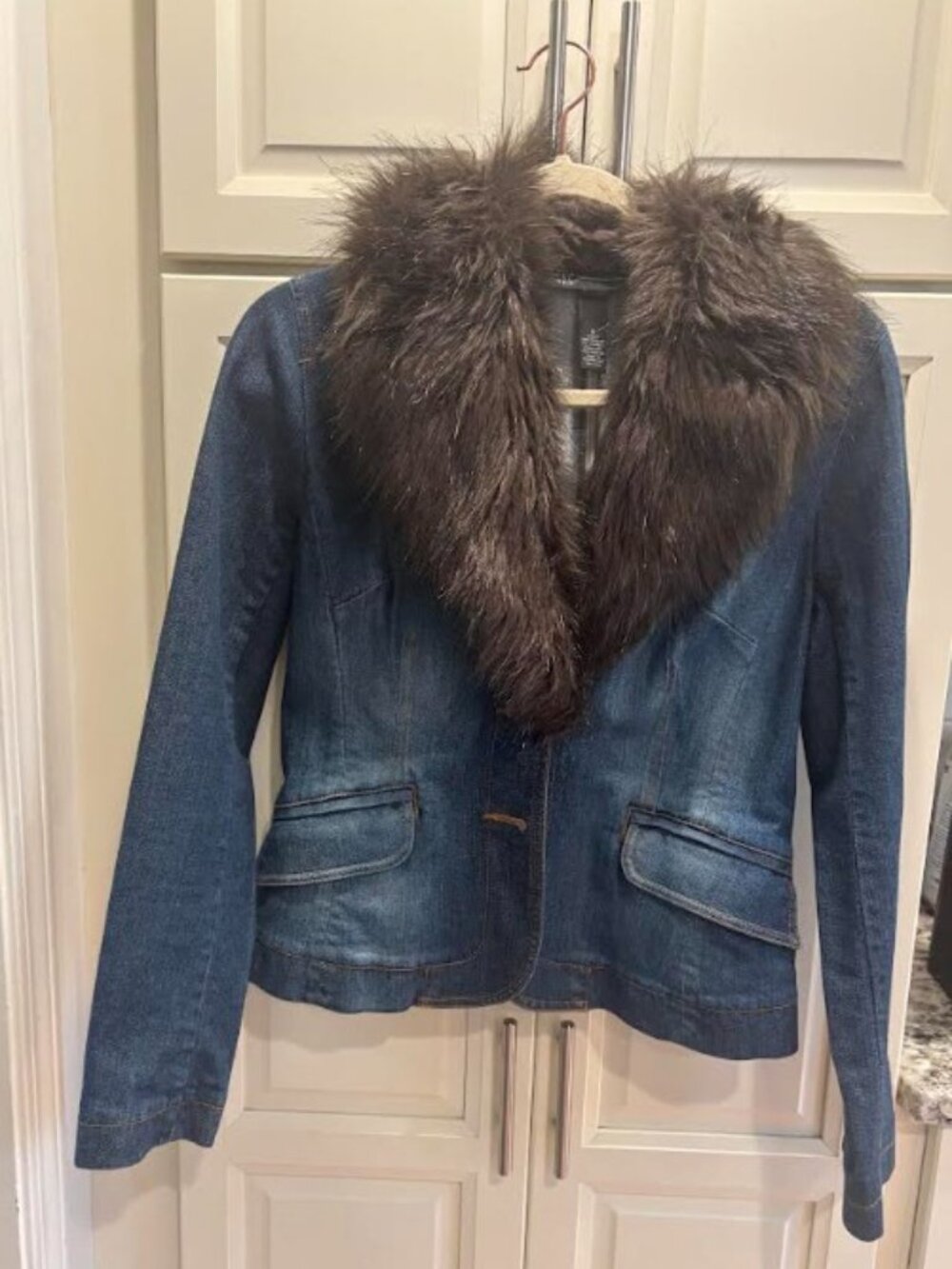 INC Fitted Denim Jacket with Detachable Faux Fur Collar – Size Small